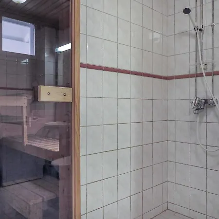 Moitakuru A5 By Interhome